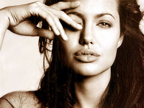 angelina jolie